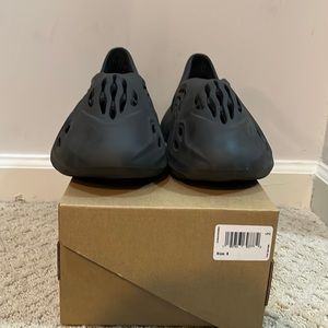 Yeezy Foam Rnr Onyx